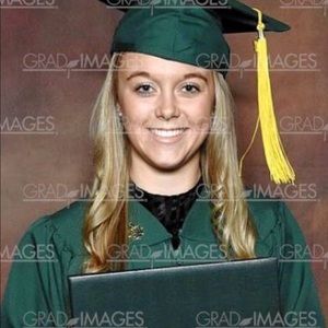 Meet your Posher, Katelynn